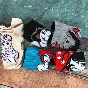 Disney princess socks brand new